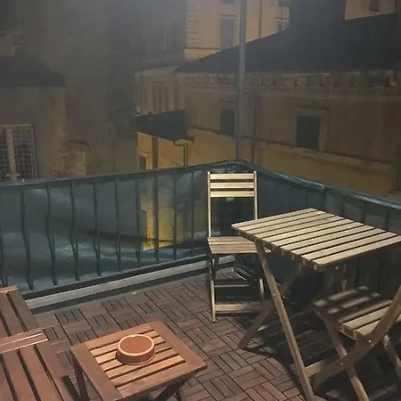 Apartment M9 Pantheon Attic 12