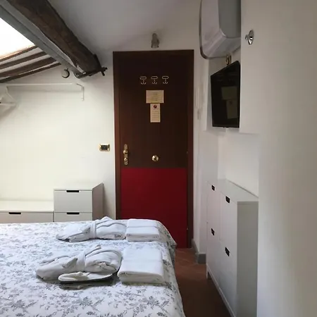 M9 Pantheon Attic 12 Rom